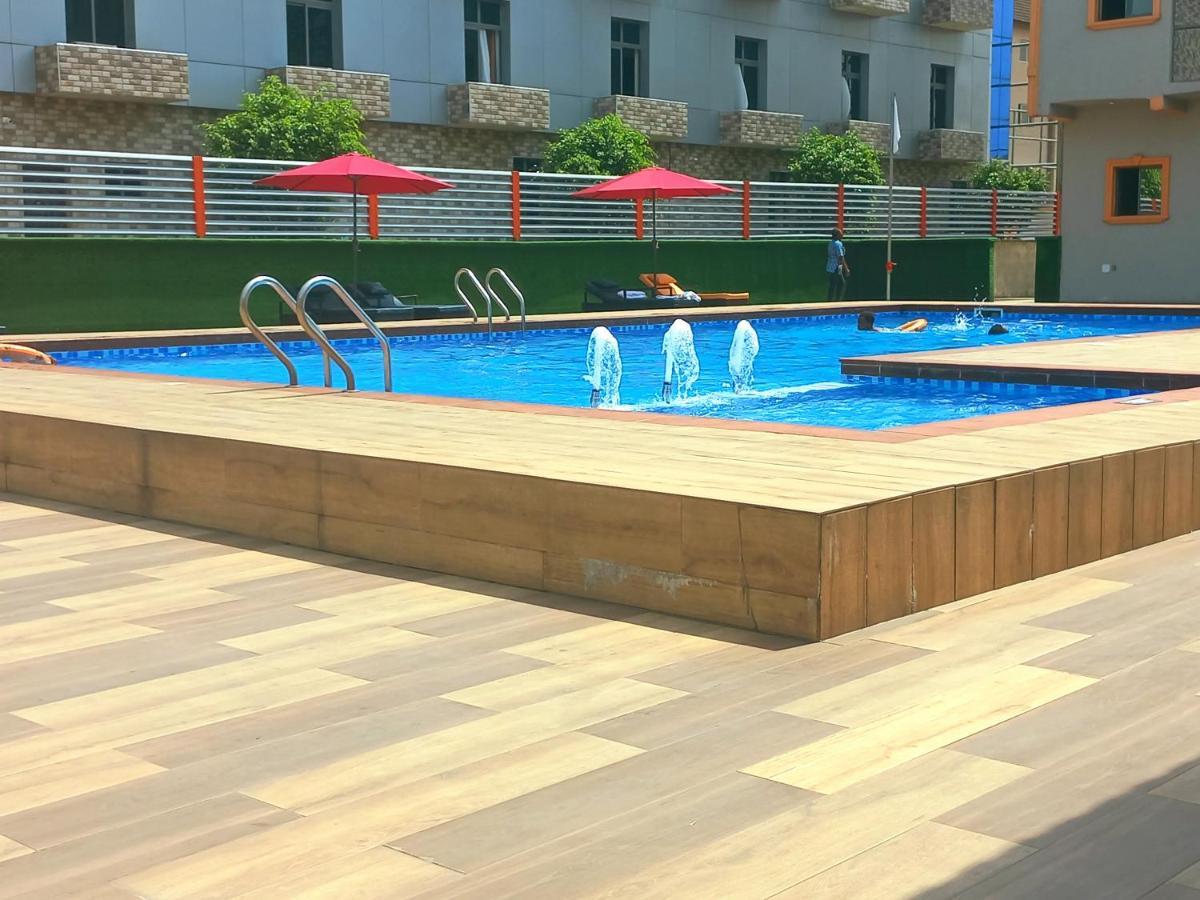 Wetland Hotel Ughelli Kültér fotó