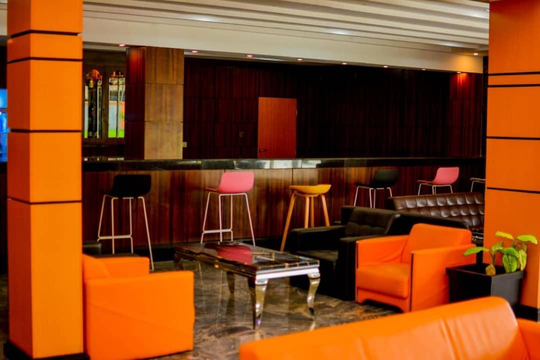 Wetland Hotel Ughelli Kültér fotó